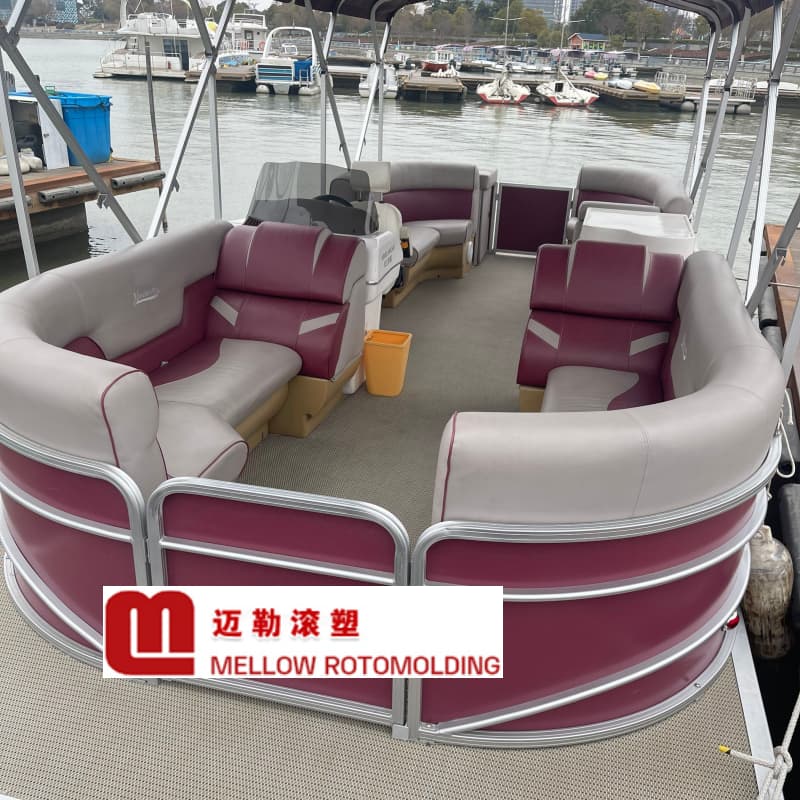 Customizable Pontoon Boat Seats