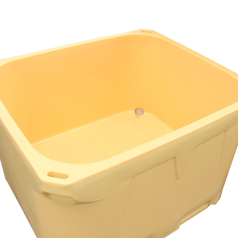 LLDPE cold chain cooler box