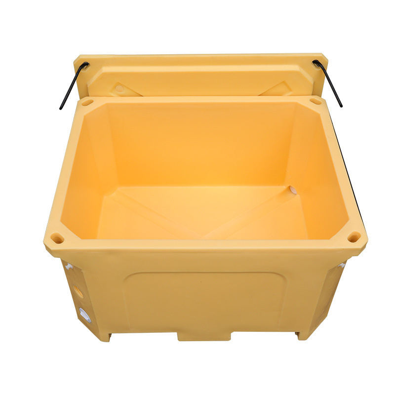Forkliftable rotomolded cooler box